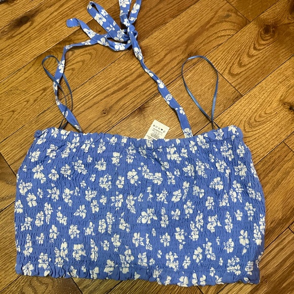 never worn ardenes medium top - Picture 2 of 2